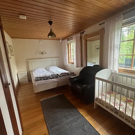 Cosy In Two Floors In Pietarsaari Nyaraló Skutnabba